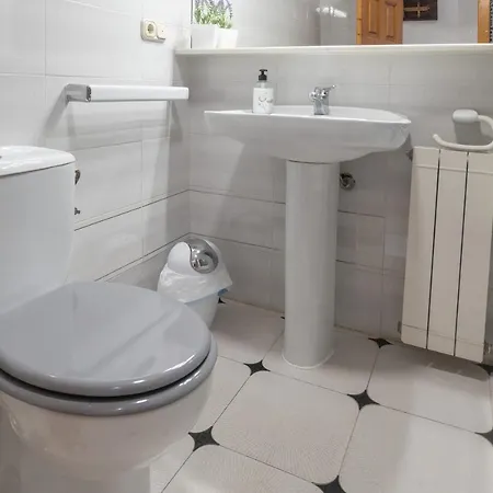 Nerjavacaciones - El Califa Apartment