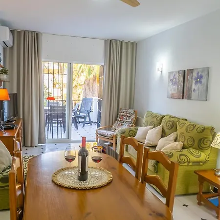 Nerjavacaciones - El Califa Apartment