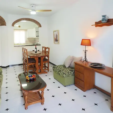 Nerjavacaciones - El Califa Apartment